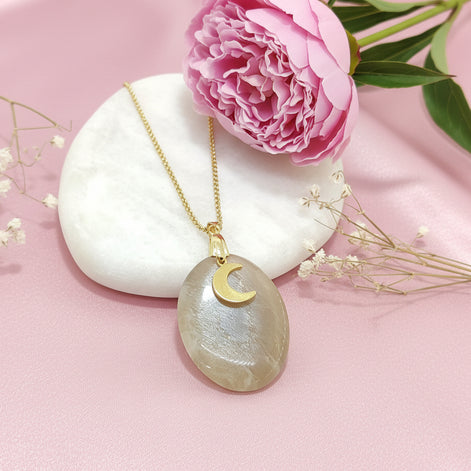 Collier doré en pierre de lune au choix