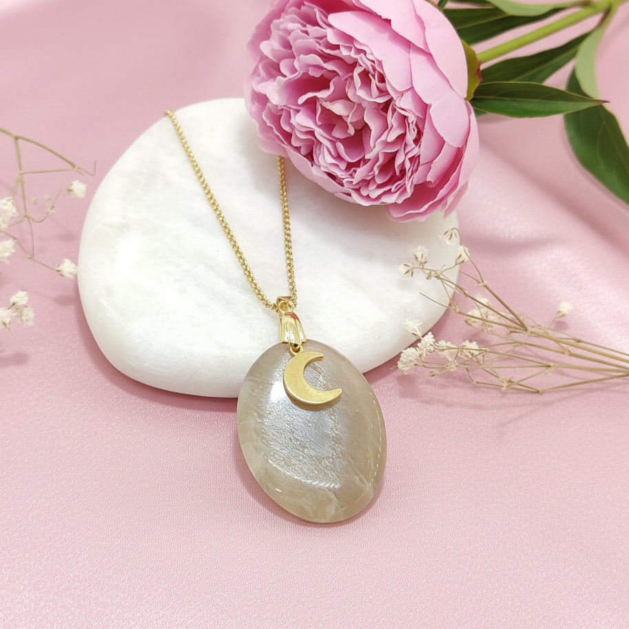 Collier doré en pierre de lune au choix