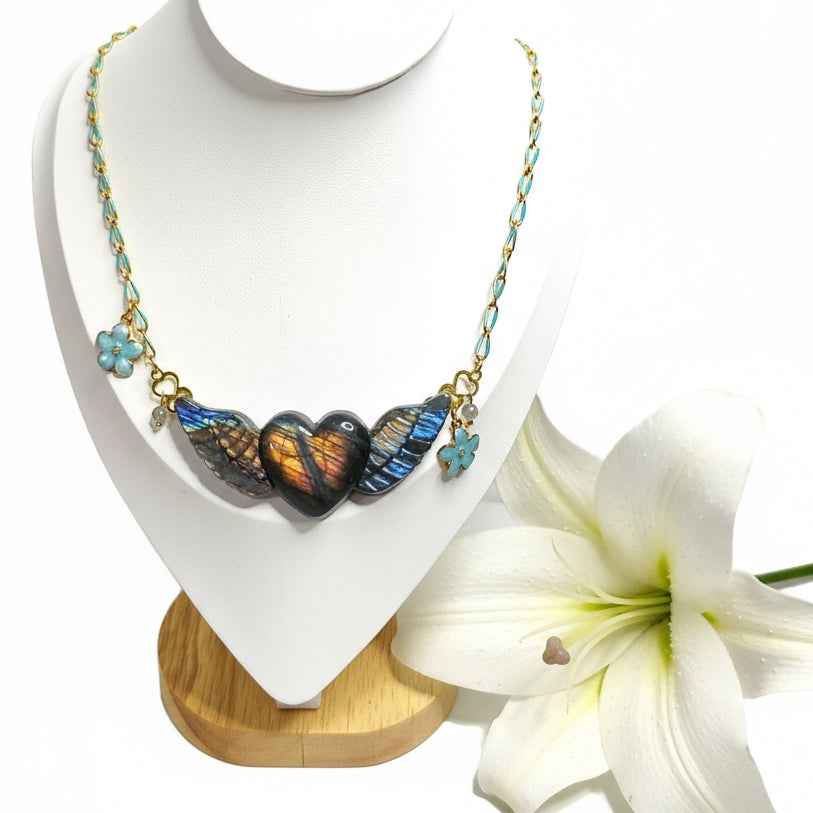 Collier turquoise doré coeur en labradorite xxl