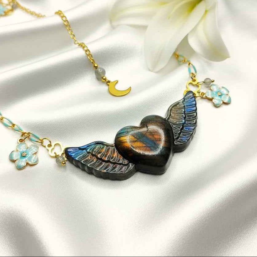 Collier turquoise doré coeur en labradorite xxl