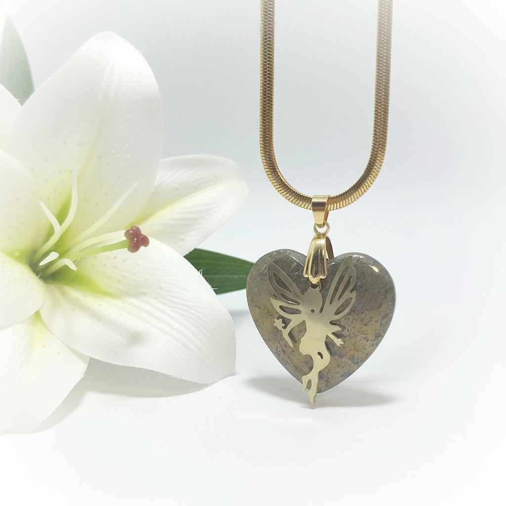 Collier Éclat doré en Pyrite sur chaine