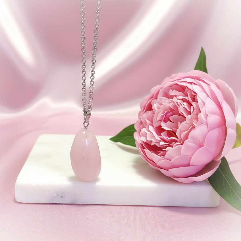 petit pendentif simple en quartz rose