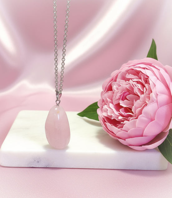 petit pendentif simple en quartz rose