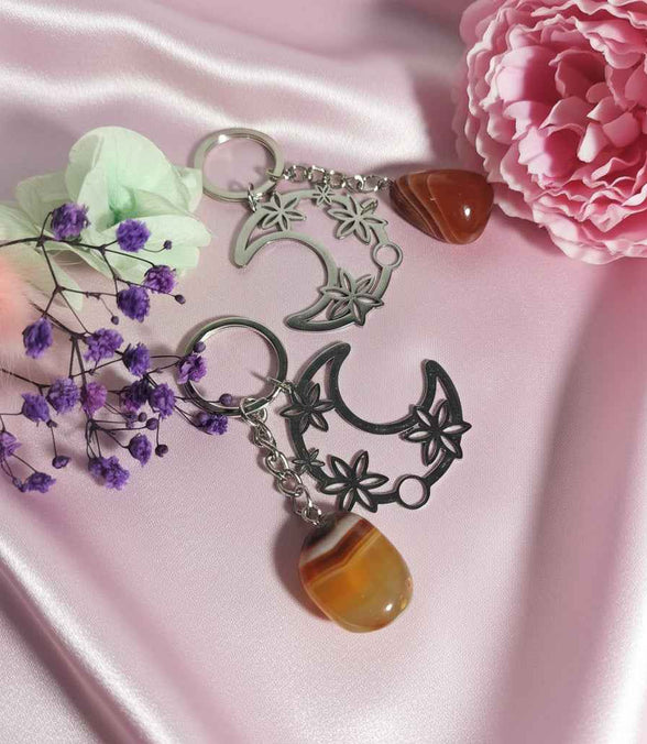 Porte clés lune en cornaline