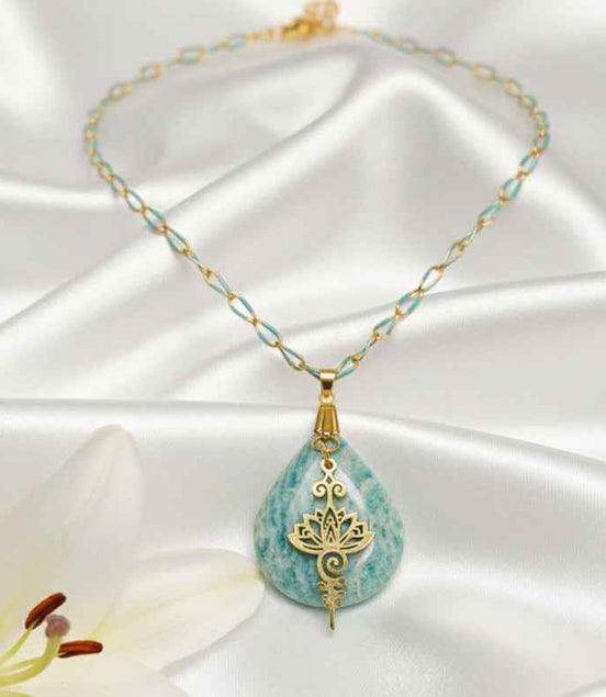 Collier turquoise en Amazonite & unalome