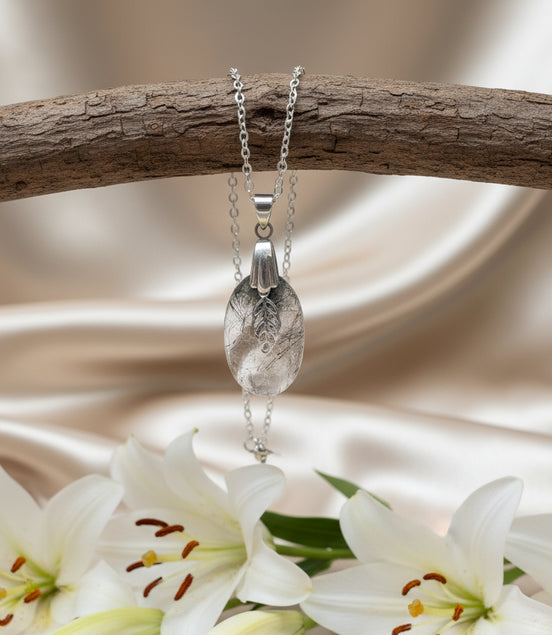 collier en pierres de quartz