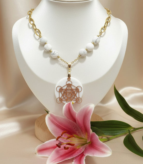 Collier doré Howlite Métatron 