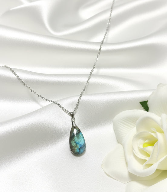 collier labradorite intense