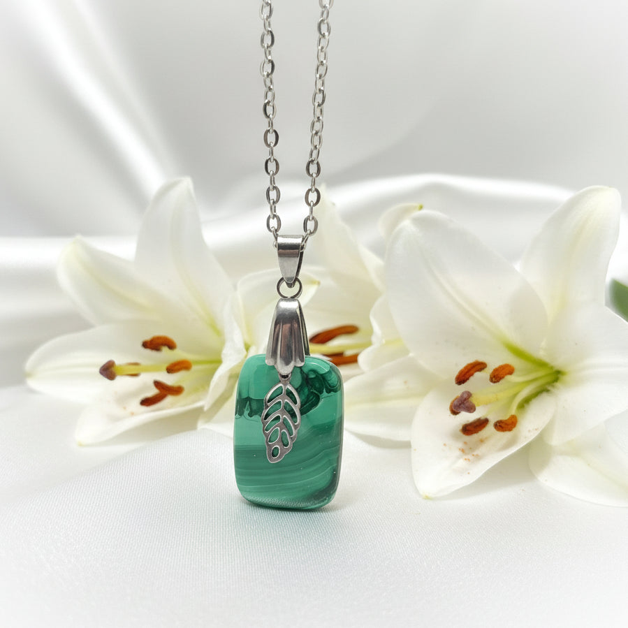 Collier en Malachite, doré ou argenté, au choix