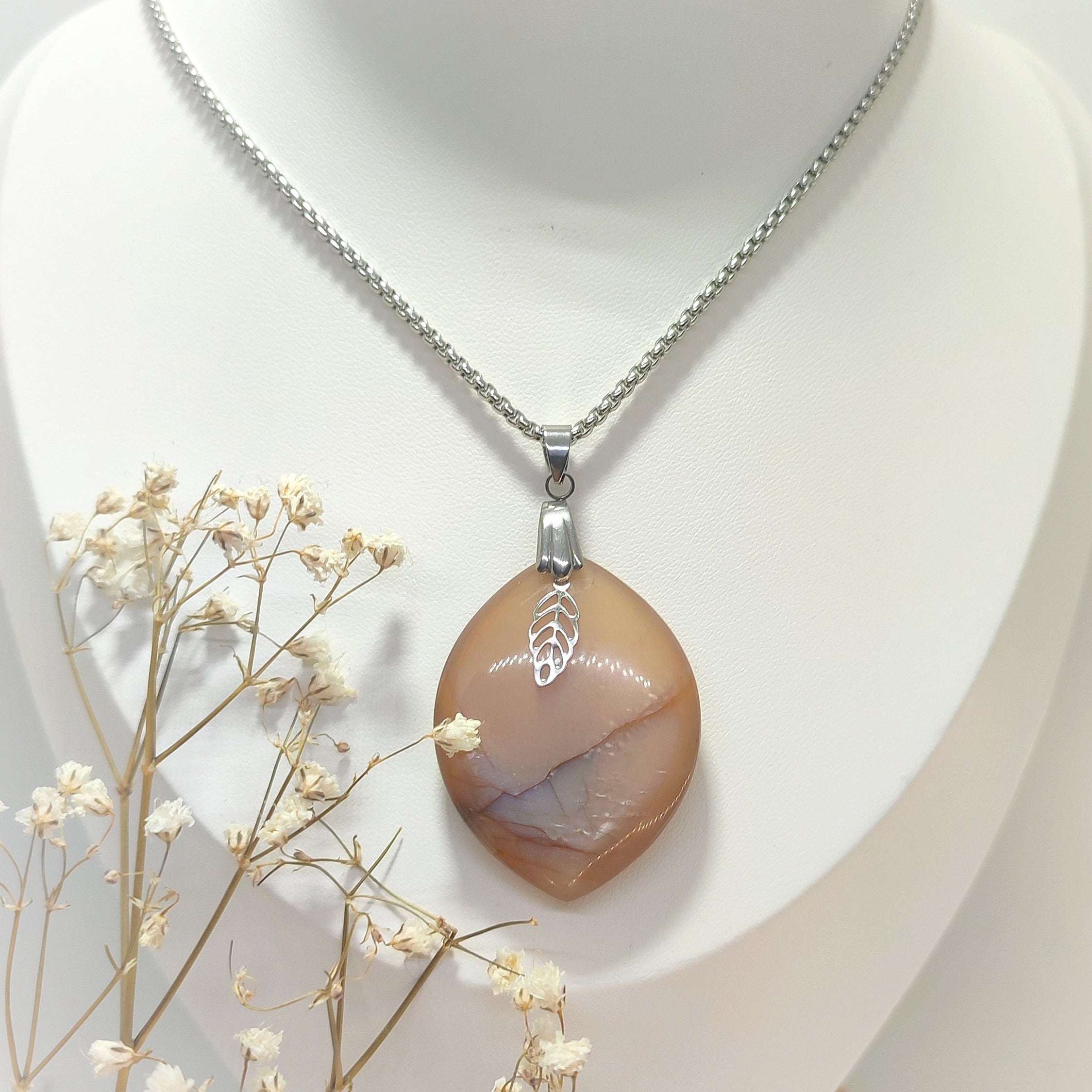 collier argenté pierre de lune