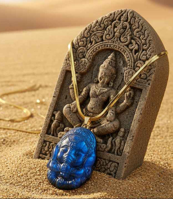 Collier Ganesh en labradorite bleu, argenté ou doré