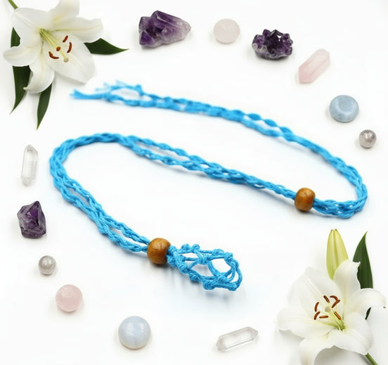 collier pour mettre une pierre