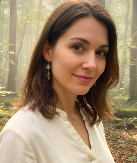 boucles d'oreilles dorées en pierres