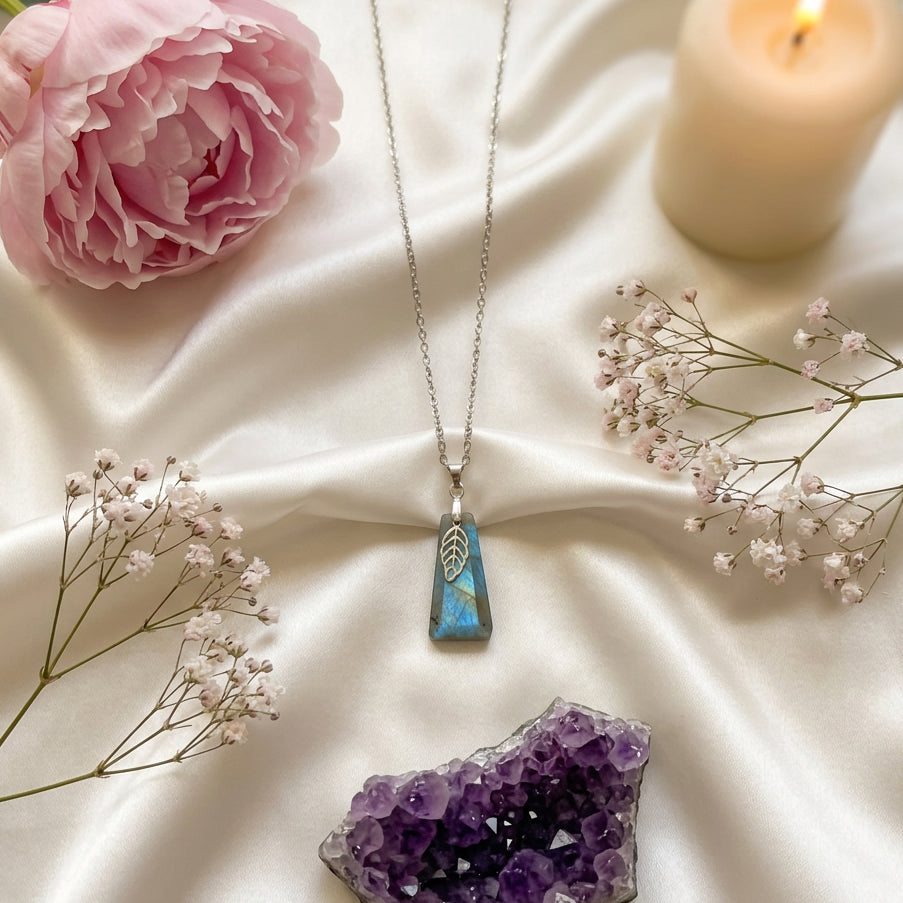 collier labradorite fin