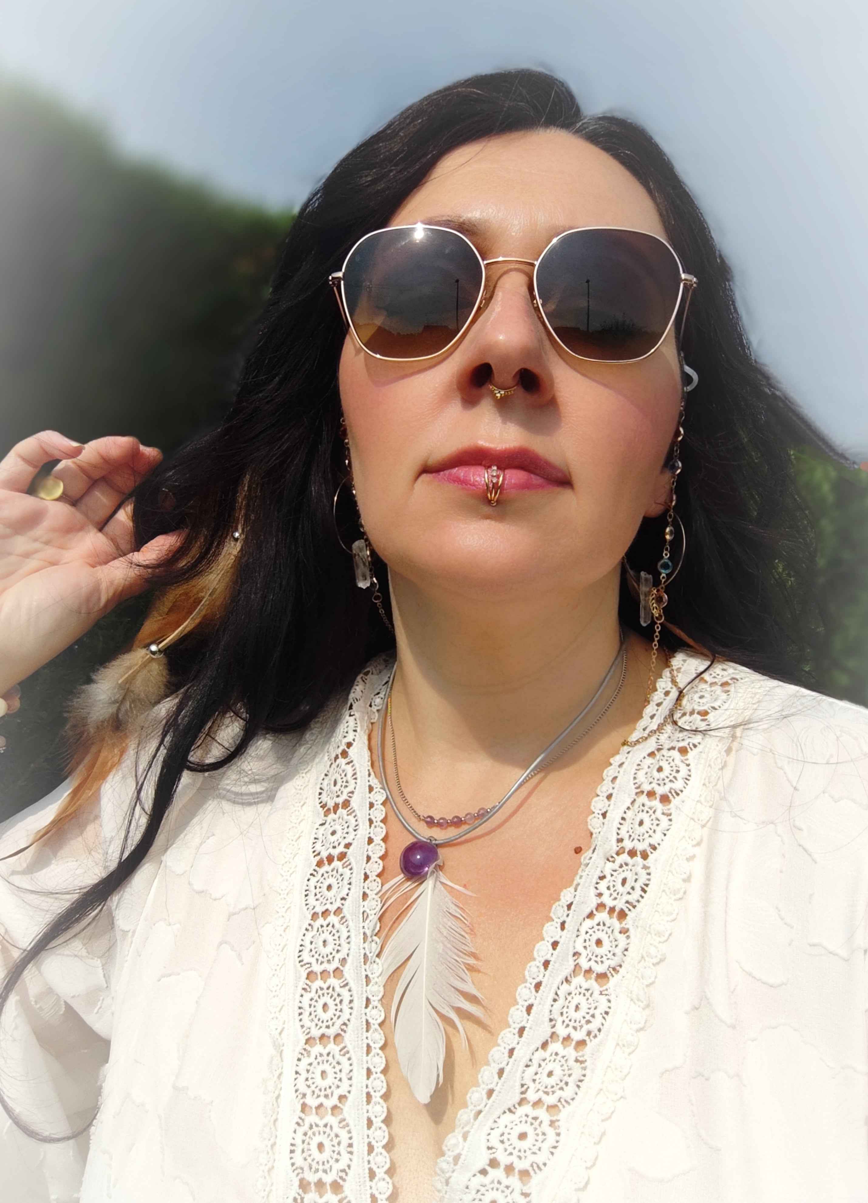 Collier en améthyste et plume céleste