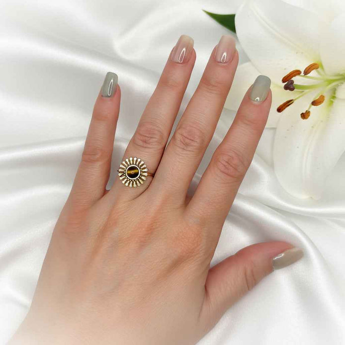 Bague fleur doré en oeil de tigre, Ajustable