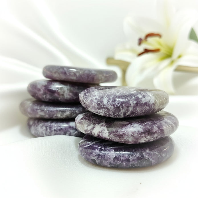 Pierre de lépidolite, galet, oeuf, bloc et roulées au choix - Secret de Cristaux