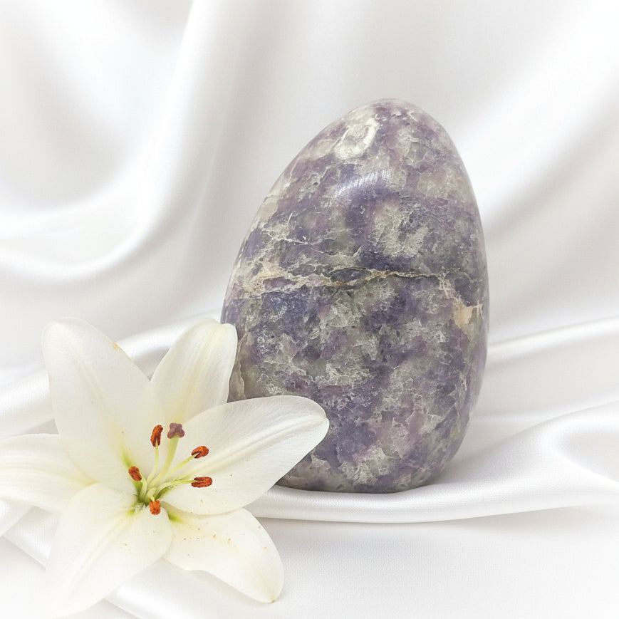 Pierre de lépidolite, galet, oeuf, bloc et roulées au choix - Secret de Cristaux