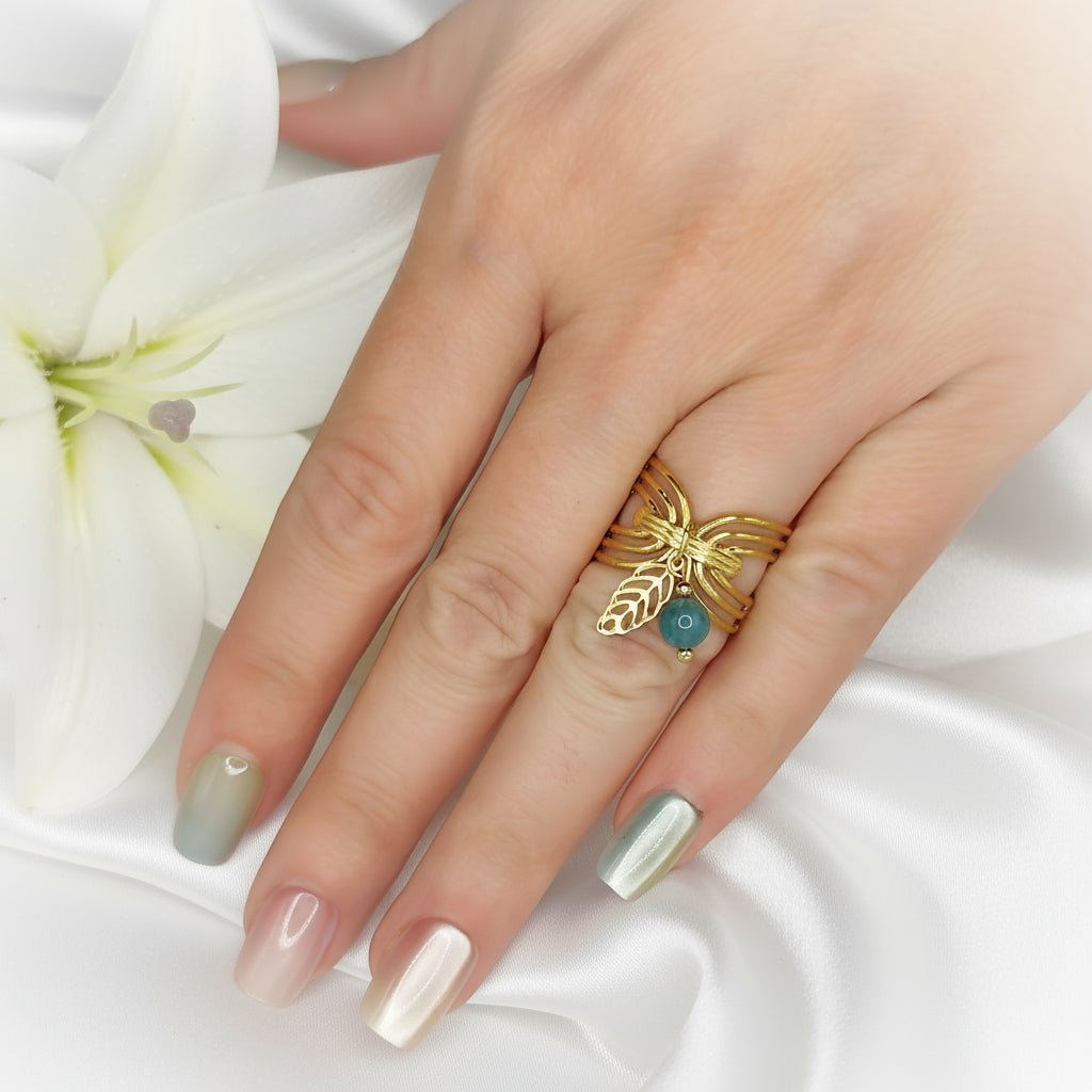 Bague en Apatite feuille doré fine ou large au choix - Secret de Cristaux