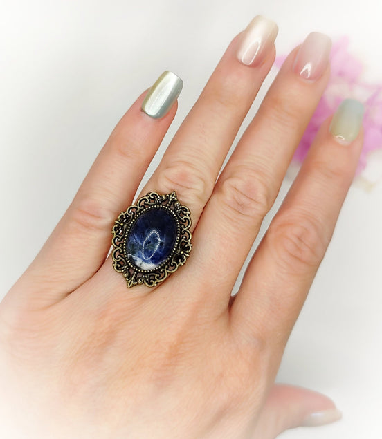 Bague en sodalite et en laiton - Secret de Cristaux