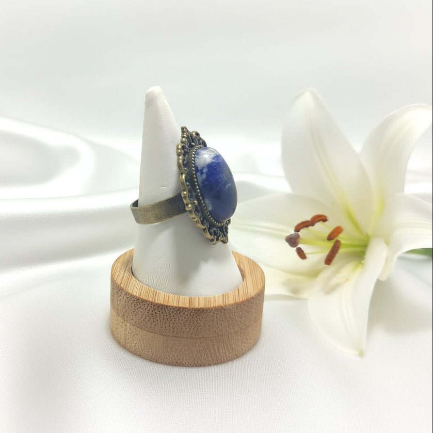 Bague en sodalite et en laiton - Secret de Cristaux