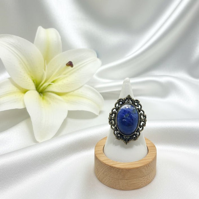 Bague en sodalite et en laiton - Secret de Cristaux