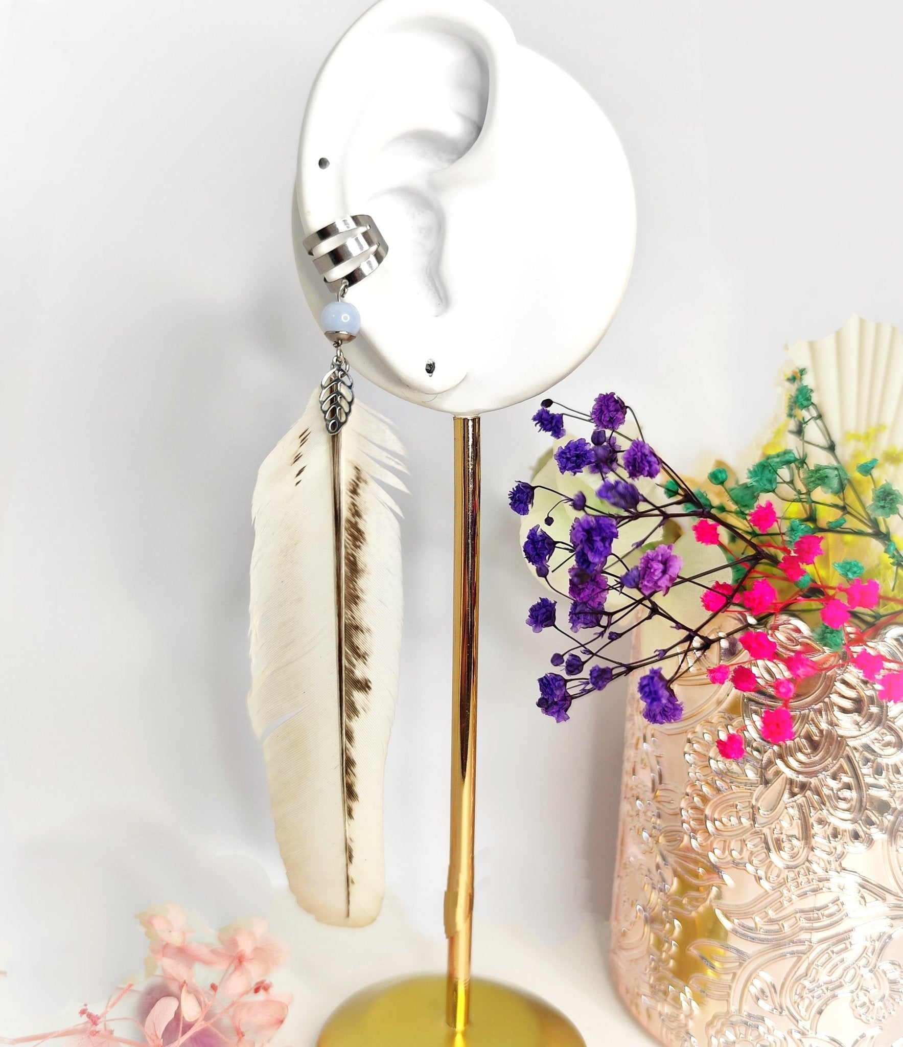 Anneau manchette doré chaman pierre et plume naturelle - Secret de Cristaux