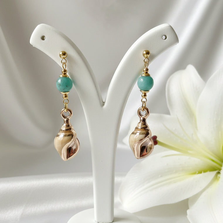 Boucles d'oreilles Coquillage doré pierre