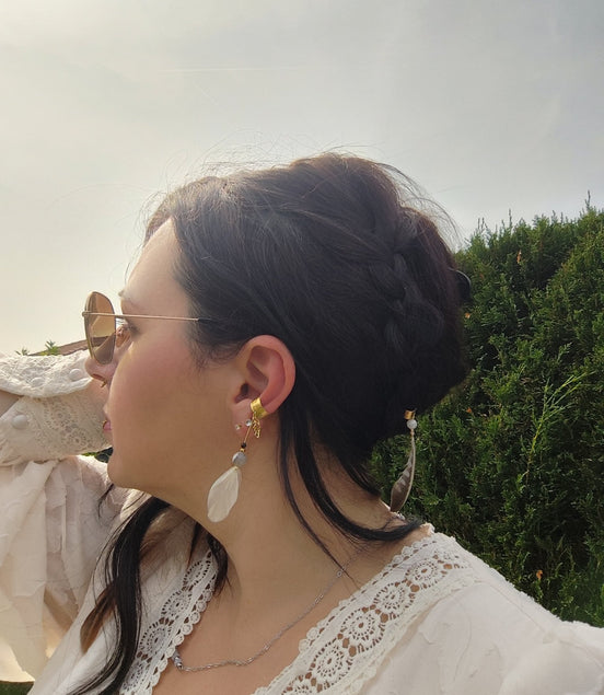 Anneau manchette doré chaman pierre et plume naturelle - Secret de Cristaux