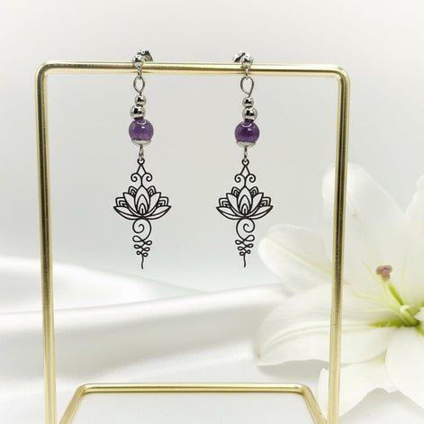 Boucles d'oreilles divines Lotus Unalom, sur mesure, pierre au choix - Secret de Cristaux