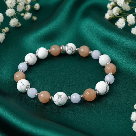 Bracelet ménopause en pierre de lune, calcédoine bleu, howlite - Secret de Cristaux