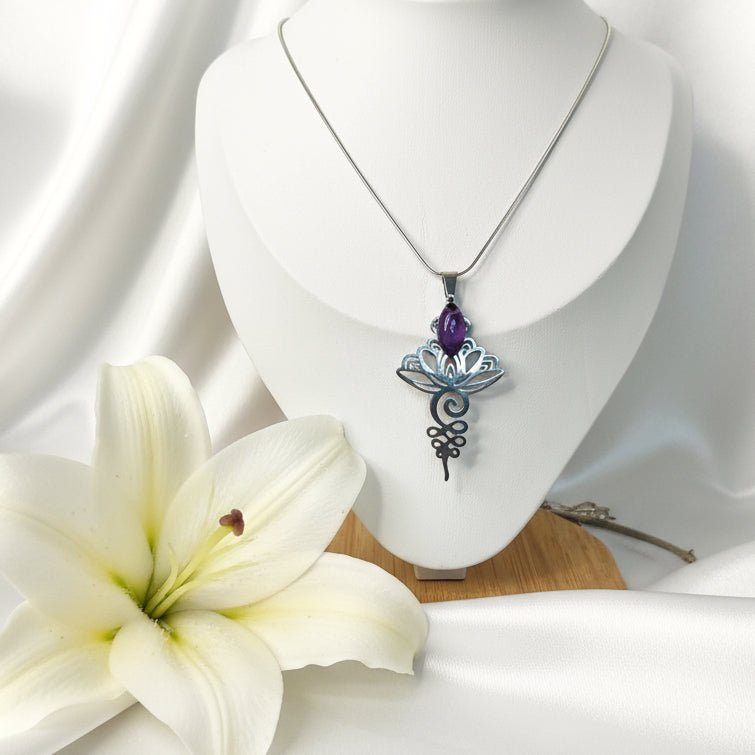 Collier doré ou argenté unalome & améthyste - Secret de Cristaux