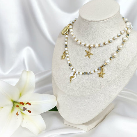 Collier 2 en 1 Éclat d’Écume en perles d'howlite, d'eau douce, et étoiles de mer. - Secret de Cristaux