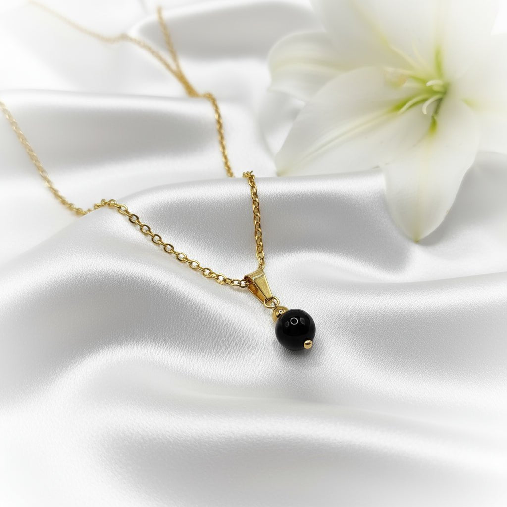 Collier et sa Perle de pierre Naturelle tormaline