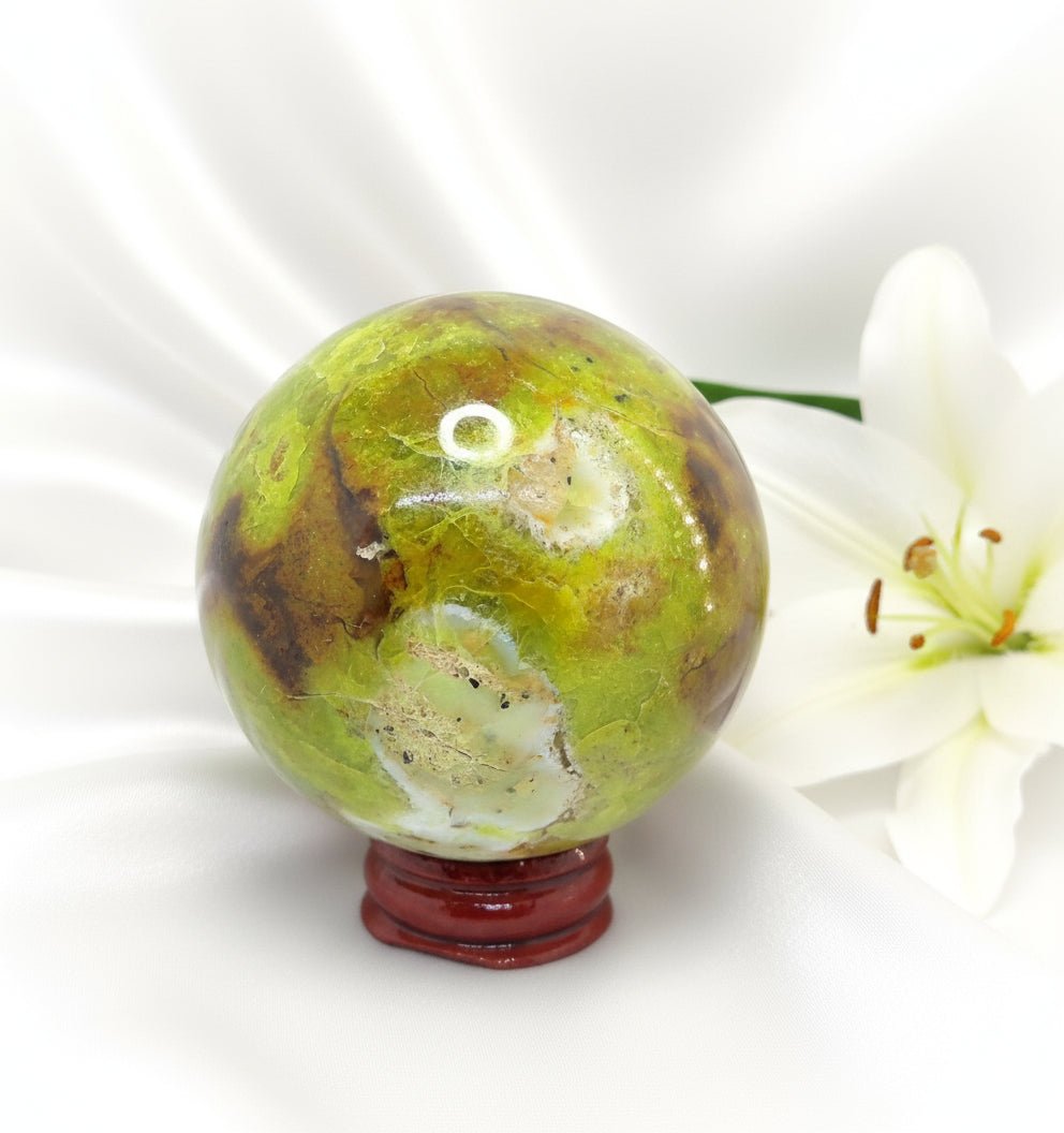 Opale verte AA extra en Galet, Sphère, au choix - Secret de Cristaux
