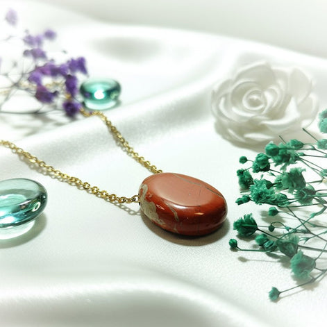 Pierre de jaspe Mokaite, rouge, polychrome, paysage au choix - Secret de Cristaux