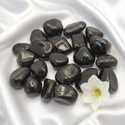 Pierre en tourmaline noire au choix, roulée ou coeur - Secret de Cristaux
