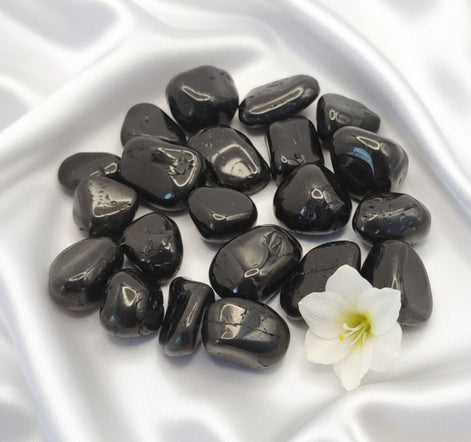 Pierre en tourmaline noire au choix, roulée ou coeur - Secret de Cristaux