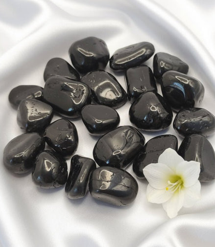 Pierre en tourmaline noire au choix, roulée ou coeur - Secret de Cristaux