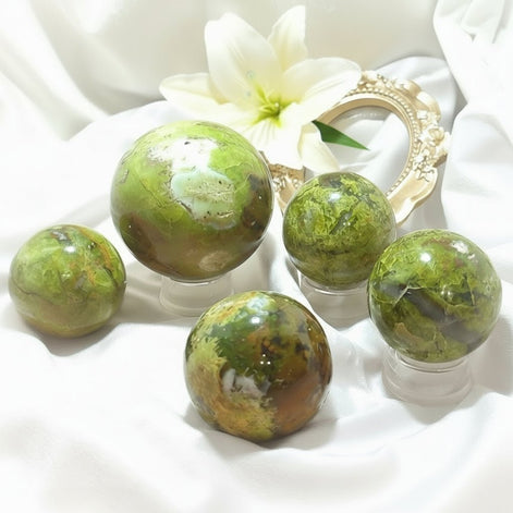 Opale verte AA extra en Galet, Sphère, au choix - Secret de Cristaux