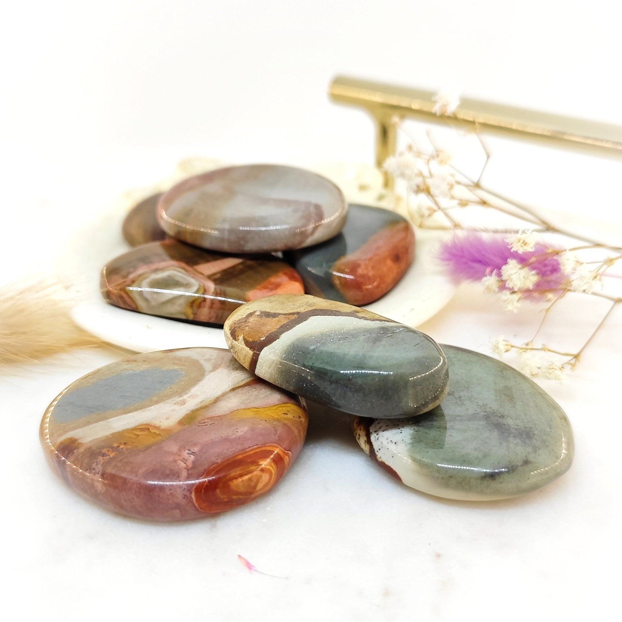 Pierre de jaspe Mokaite, rouge, polychrome, paysage au choix - Secret de Cristaux