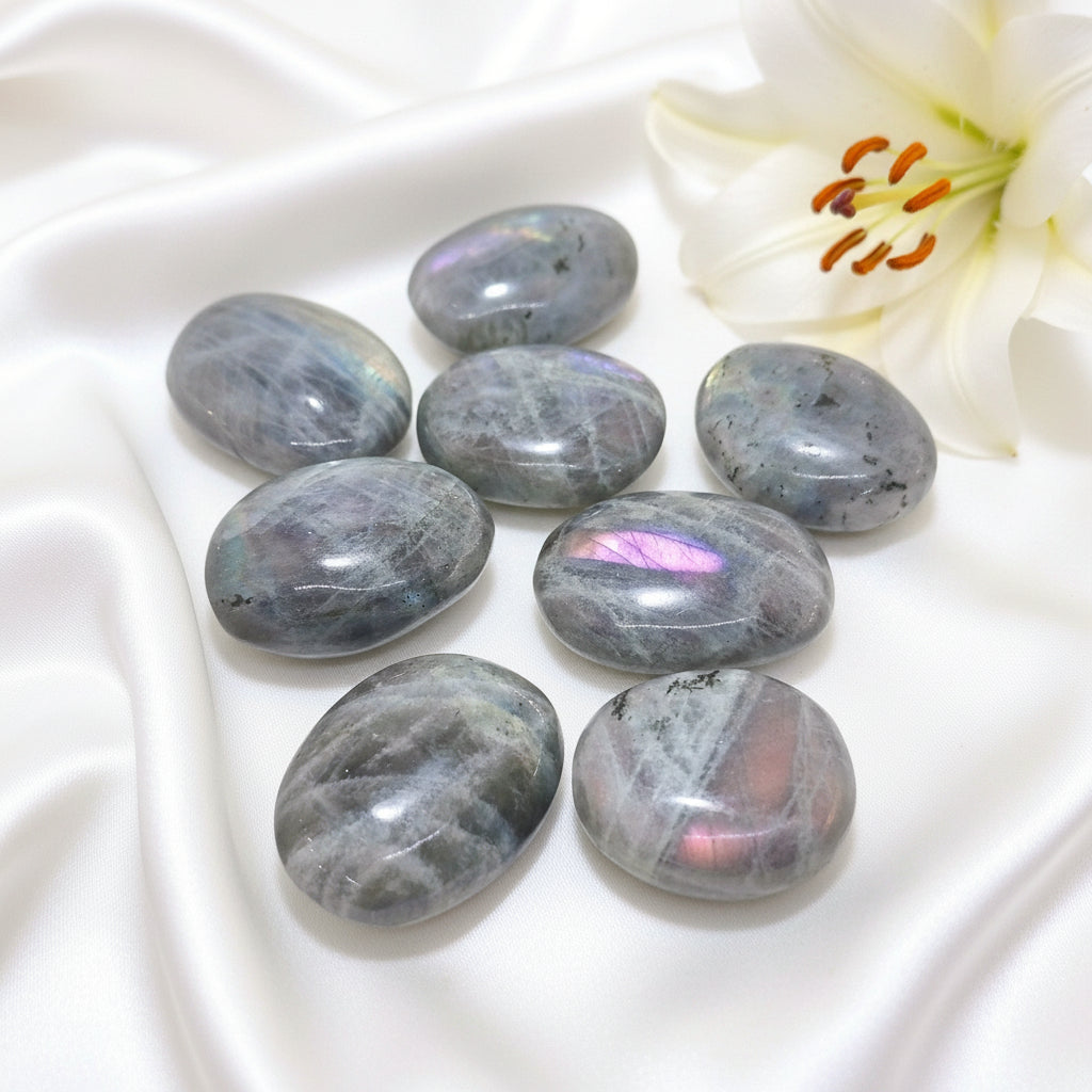 Pierre de Labradorite galet, de poche, bloc à poser - Secret de Cristaux