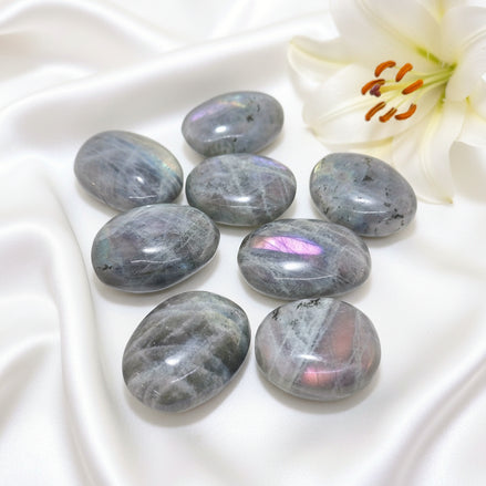 Pierre de Labradorite galet, de poche, bloc à poser - Secret de Cristaux