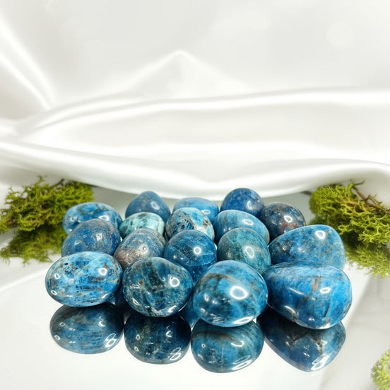 Pierre en Apatite roulée, Galet, coeur - Secret de Cristaux