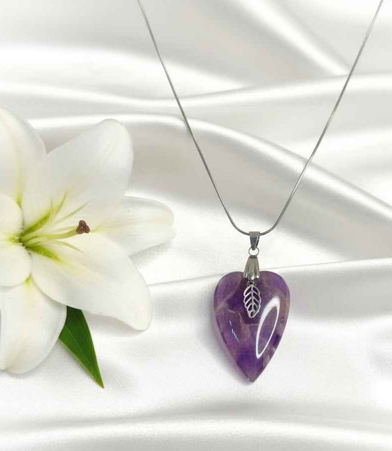 Collier argenté coeur en améthyste