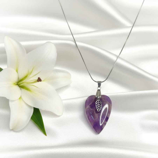 Collier argenté coeur en améthyste