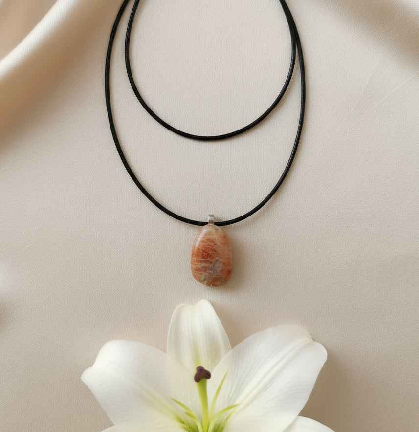 Collier et Pierre de soleil roulée qualité AA au choix