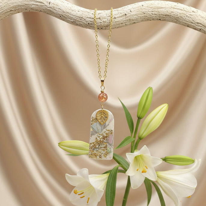 collier pierre de soleil