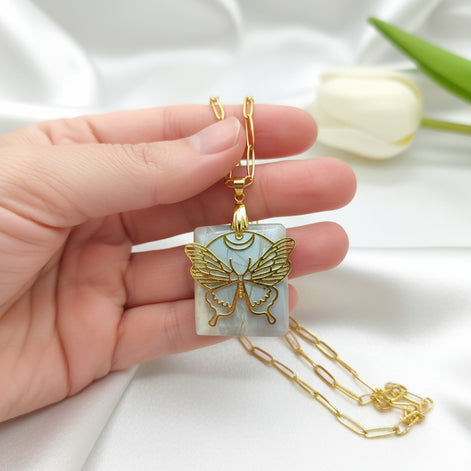 Pierre de lune blanche