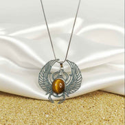 Collier scarabée khépri et labradorite larvikite ou oeil de tigre